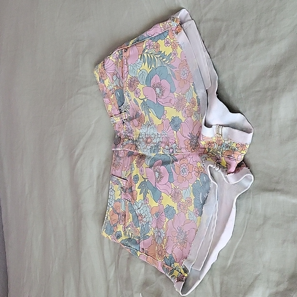 Wild Fable multi colored highest rise cheeky shorts size 6